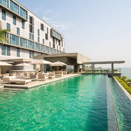 Noom Hotel Conakry-3